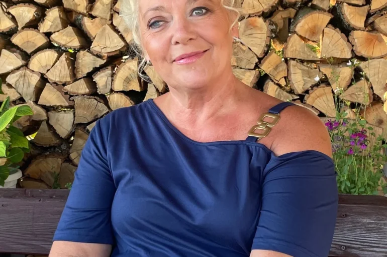 Kolti Helga